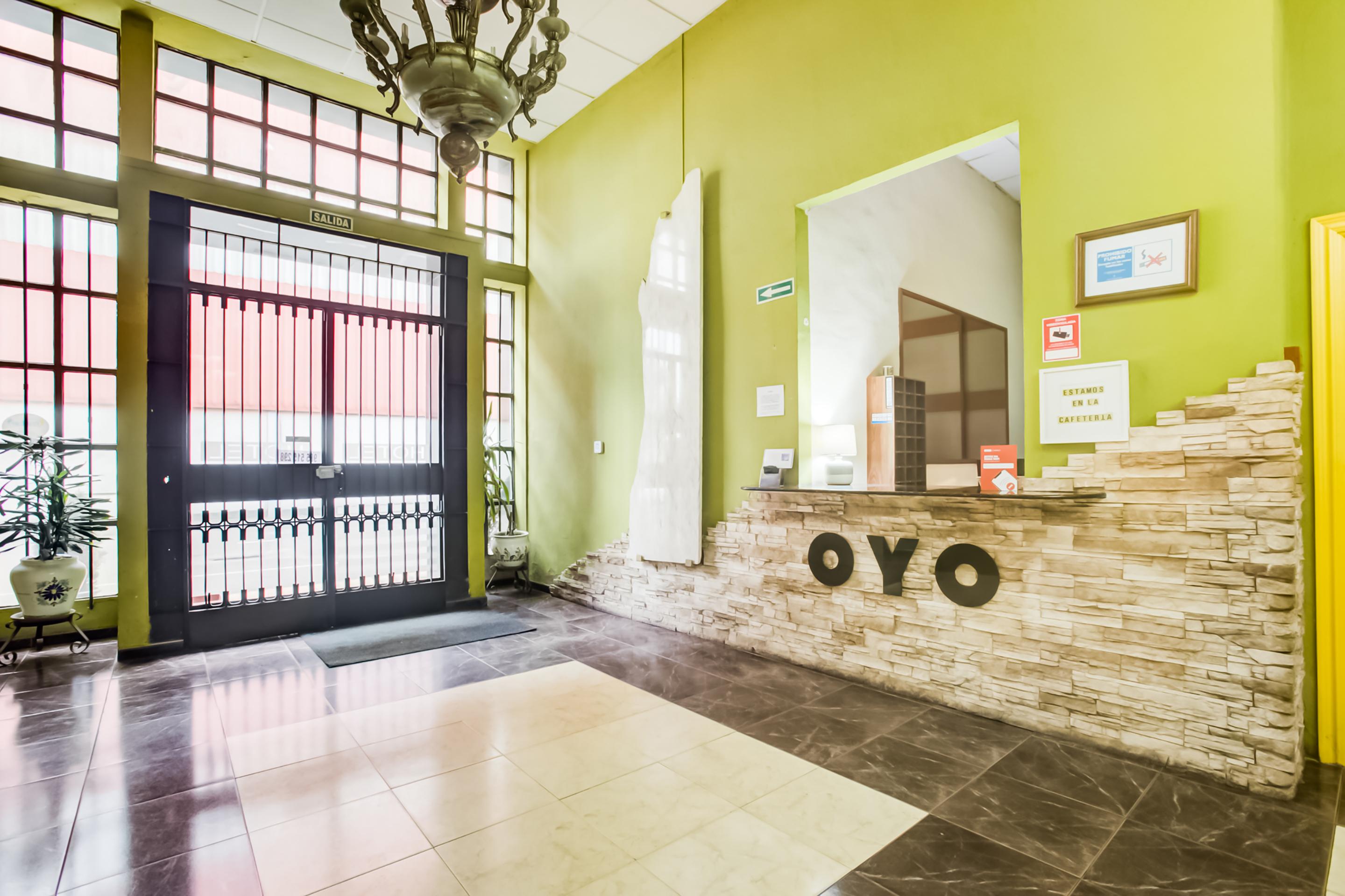 Oyo Hotel Parque Empresarial Aviles Exterior photo